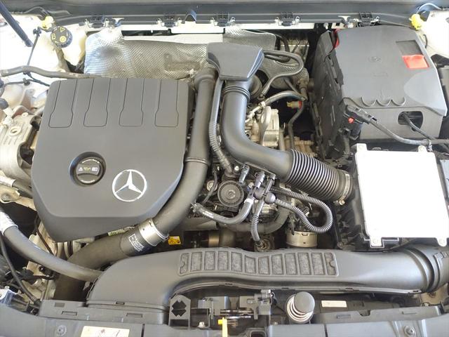 Ａクラス Ａ１８０　レーダーセーフティパッケージ　ナビゲーションパッケージ　Ｂｌｕｅｔｏｏｔｈ接続　ＥＴＣ　ＬＥＤヘッドライト　ＴＶ　アイドリングストップ　クルーズコントロール　コネクテッド機能　トランクスルー　ナビ（9枚目）