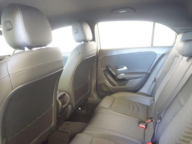 Ａクラス Ａ１８０　レーダーセーフティパッケージ　ナビゲーションパッケージ　Ｂｌｕｅｔｏｏｔｈ接続　ＥＴＣ　ＬＥＤヘッドライト　ＴＶ　アイドリングストップ　クルーズコントロール　コネクテッド機能　トランクスルー　ナビ（23枚目）