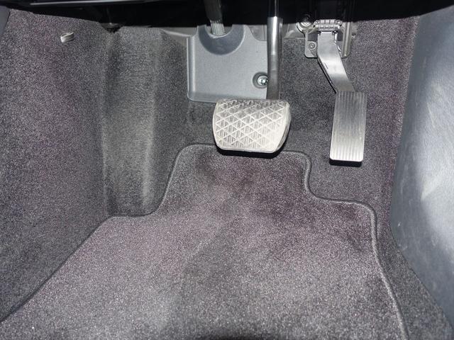 Ａクラス Ａ１８０　レーダーセーフティパッケージ　ナビゲーションパッケージ　Ｂｌｕｅｔｏｏｔｈ接続　ＥＴＣ　ＬＥＤヘッドライト　ＴＶ　アイドリングストップ　クルーズコントロール　コネクテッド機能　トランクスルー　ナビ（26枚目）