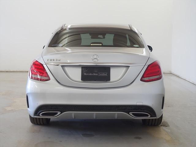 Cクラス C220 d アバンギャルド AMGライン レザーエクスクルーシブパッケージ Bluetooth接続 CD DVD再生 ETC LEDヘッドライト TV アイドリングストップ クルーズコントロール シートヒーター トランクスルー ナビ(3枚目)