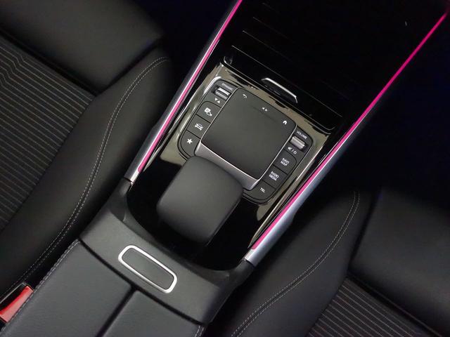 ＧＬＢ ＧＬＢ２００　ｄ　４ＭＡＴＩＣ　３列シート　Ｂｌｕｅｔｏｏｔｈ接続　ＥＴＣ　ＬＥＤヘッドライト　ＴＶ　アイドリングストップ　クルーズコントロール　コネクテッド機能　サイドカメラ　シートヒーター　トランクスルー　ナビ　バックモニター（12枚目）