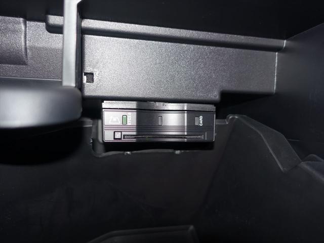 ＧＬＢ ＧＬＢ２００　ｄ　４ＭＡＴＩＣ　３列シート　Ｂｌｕｅｔｏｏｔｈ接続　ＥＴＣ　ＬＥＤヘッドライト　ＴＶ　アイドリングストップ　クルーズコントロール　コネクテッド機能　サイドカメラ　シートヒーター　トランクスルー　ナビ　バックモニター（21枚目）