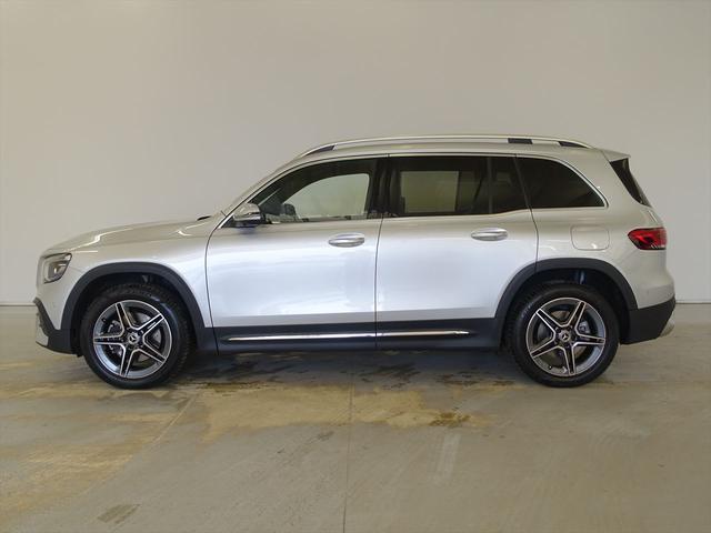 ＧＬＢ ＧＬＢ１８０　ＡＭＧラインパッケージ　３列シート　Ｂｌｕｅｔｏｏｔｈ接続　ＥＴＣ　ＬＥＤヘッドライト　ＴＶ　アイドリングストップ　クルーズコントロール　コネクテッド機能　サイドカメラ　シートヒーター　トランクスルー（5枚目）