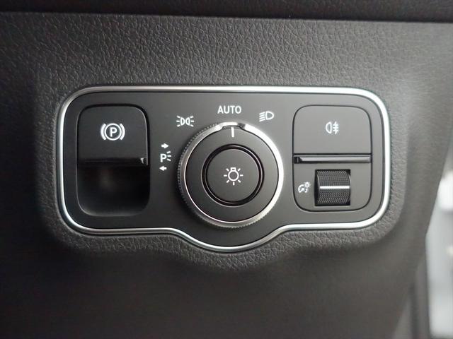 ＧＬＢ ＧＬＢ１８０　ＡＭＧラインパッケージ　３列シート　Ｂｌｕｅｔｏｏｔｈ接続　ＥＴＣ　ＬＥＤヘッドライト　ＴＶ　アイドリングストップ　クルーズコントロール　コネクテッド機能　サイドカメラ　シートヒーター　トランクスルー（29枚目）