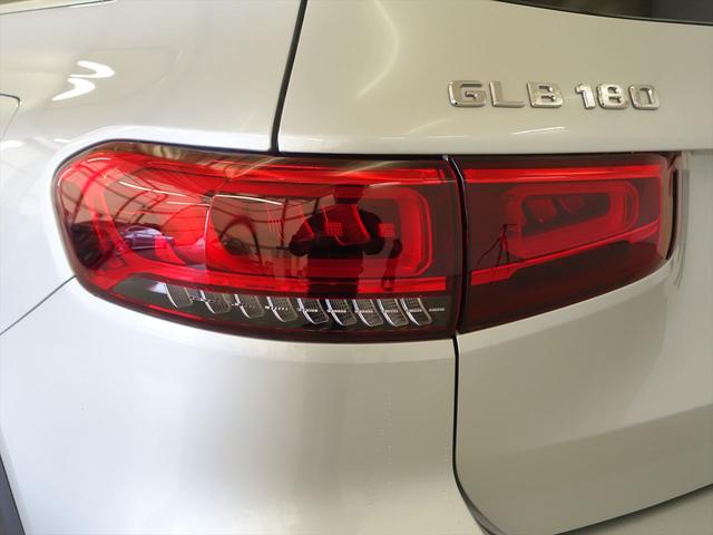 ＧＬＢ ＧＬＢ１８０　ＡＭＧラインパッケージ　３列シート　Ｂｌｕｅｔｏｏｔｈ接続　ＥＴＣ　ＬＥＤヘッドライト　ＴＶ　アイドリングストップ　クルーズコントロール　コネクテッド機能　サイドカメラ　シートヒーター　トランクスルー（31枚目）