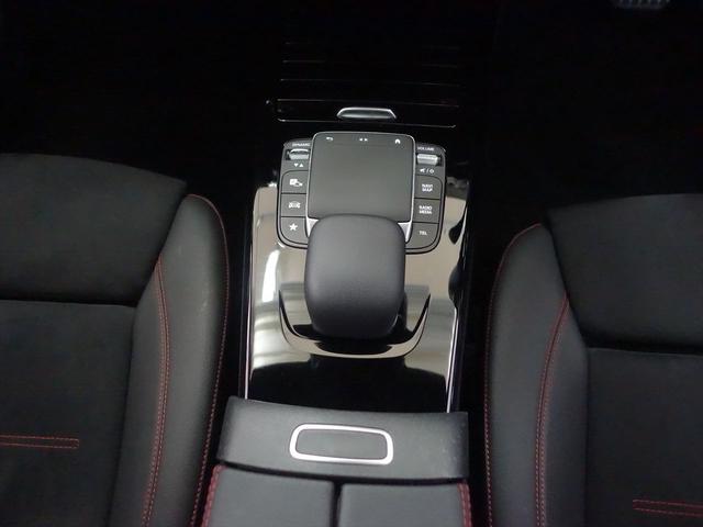 ＣＬＡクラス ＣＬＡ２５０　４ＭＡＴＩＣ　ＡＭＧライン　Ｂｌｕｅｔｏｏｔｈ接続　ＥＴＣ　ＬＥＤヘッドライト　アイドリングストップ　クルーズコントロール　コネクテッド機能　シートヒーター　トランクスルー　ナビ　バックモニター　パワーシート　フロアマット（16枚目）