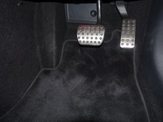 GLAクラス GLA35 4MATIC AMGパフォーマンスパッケージ AMGアドバンスドパッケージ ナビゲーションパッケージ Bluetooth接続 ETC LEDヘッドライト TV アイドリングストップ クルーズコントロール(28枚目)