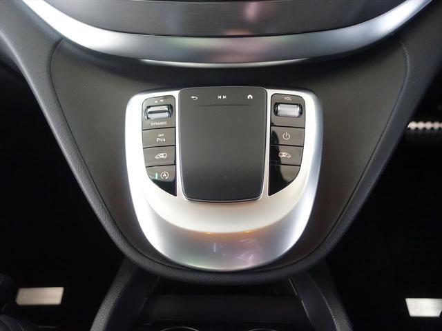 Ｖクラス Ｖ２２０　ｄ　エクスクルーシブ　ロング　プラチナスイート　３列シート　Ｂｌｕｅｔｏｏｔｈ接続　ＥＴＣ　ＬＥＤヘッドライト　ＴＶ　アイドリングストップ　オットマン　クルーズコントロール　サイドカメラ　サンルーフ・ガラスルーフ　シートエアコン　シートヒーター（16枚目）