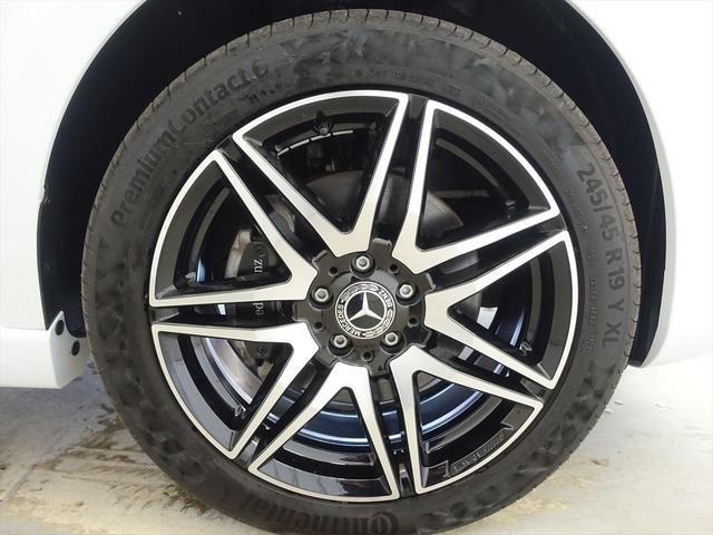 Ｖクラス Ｖ２２０　ｄ　エクスクルーシブ　ロング　プラチナスイート　３列シート　Ｂｌｕｅｔｏｏｔｈ接続　ＥＴＣ　ＬＥＤヘッドライト　ＴＶ　アイドリングストップ　オットマン　クルーズコントロール　サイドカメラ　サンルーフ・ガラスルーフ　シートエアコン　シートヒーター（36枚目）