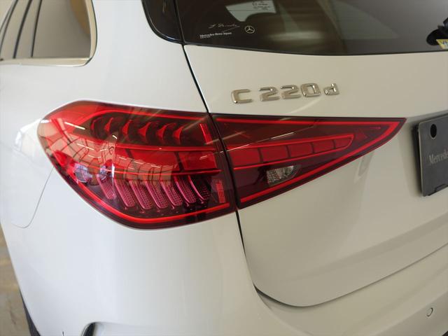 Ｃクラスステーションワゴン Ｃ２２０　ｄ　ステーションワゴン　アバンギャルド　ＡＭＧラインパッケージ　レザーエクスクルーシブパッケージ　ベーシックパッケージ　ドライバーズパッケージ　Ｂｌｕｅｔｏｏｔｈ接続　ＥＴＣ　ＬＥＤヘッドライト　ＴＶ　アイドリングストップ（31枚目）