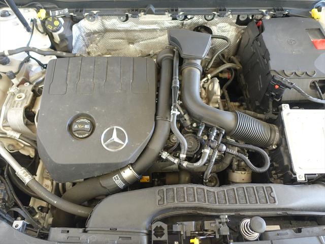 ＣＬＡクラス ＣＬＡ１８０　ＡＭＧライン　Ｂｌｕｅｔｏｏｔｈ接続　ＥＴＣ　ＬＥＤヘッドライト　アイドリングストップ　クルーズコントロール　コネクテッド機能　シートヒーター　トランクスルー　ナビ　バックモニター　パワーシート　フロアマット（9枚目）