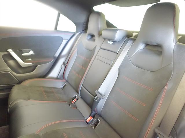 ＣＬＡクラス ＣＬＡ１８０　ＡＭＧライン　Ｂｌｕｅｔｏｏｔｈ接続　ＥＴＣ　ＬＥＤヘッドライト　アイドリングストップ　クルーズコントロール　コネクテッド機能　シートヒーター　トランクスルー　ナビ　バックモニター　パワーシート　フロアマット（22枚目）