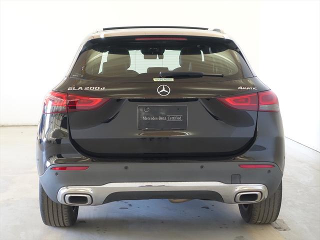 ＧＬＡクラス ＧＬＡ２００　ｄ　４ＭＡＴＩＣ　Ｂｌｕｅｔｏｏｔｈ接続　ＥＴＣ　ＬＥＤヘッドライト　ＴＶ　アイドリングストップ　クルーズコントロール　コネクテッド機能　サイドカメラ　サンルーフ・ガラスルーフ　シートヒーター　トランクスルー　ナビ（3枚目）