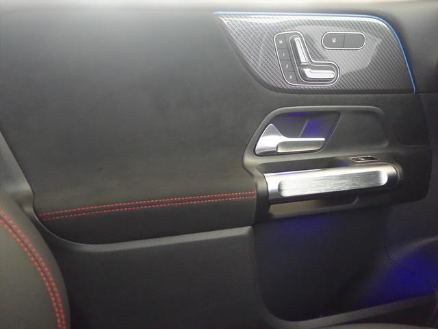 GLB GLB200 d 4MATIC AMGラインパッケージ 3列シート Bluetooth接続 ETC LEDヘッドライト TV アイドリングストップ クルーズコントロール コネクテッド機能 サイドカメラ シートヒーター トランクスルー(14枚目)