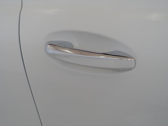 GLB GLB200 d 4MATIC AMGラインパッケージ 3列シート Bluetooth接続 ETC LEDヘッドライト TV アイドリングストップ クルーズコントロール コネクテッド機能 サイドカメラ シートヒーター トランクスルー(27枚目)