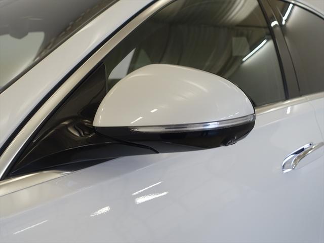 Ｓクラス Ｓ４００　ｄ　４ＭＡＴＩＣ　ＡＭＧライン　レザーエクスクルーシブパッケージ　ベーシックパッケージ　Ｂｌｕｅｔｏｏｔｈ接続　ＥＴＣ　ＬＥＤヘッドライト　ＴＶ　アイドリングストップ　クルーズコントロール　コネクテッド機能　サイドカメラ（7枚目）