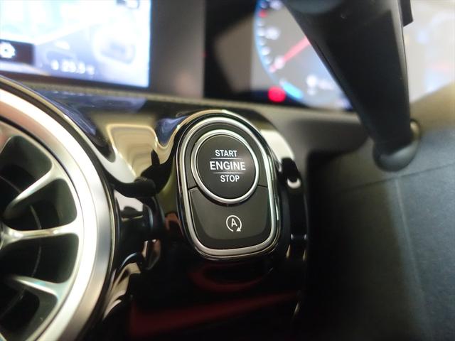 Aクラス A200 d AMGライン AMGレザーエクスクルーシブパッケージ アドバンスドパッケージ ナビゲーションパッケージ Bluetooth接続 ETC LEDヘッドライト TV アイドリングストップ クルーズコントロール(29枚目)