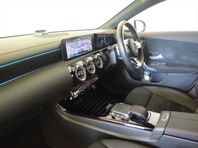 CLAクラス シューティングブレーク CLA200 d シューティングブレーク AMGラインパッケージ Bluetooth接続 ETC LEDヘッドライト TV アイドリングストップ クルーズコントロール コネクテッド機能 シートヒーター トランクスルー ナビ バックモニター(19枚目)