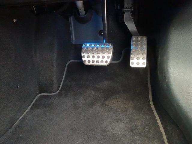 CLAクラス シューティングブレーク CLA200 d シューティングブレーク AMGラインパッケージ Bluetooth接続 ETC LEDヘッドライト TV アイドリングストップ クルーズコントロール コネクテッド機能 シートヒーター トランクスルー ナビ バックモニター(27枚目)