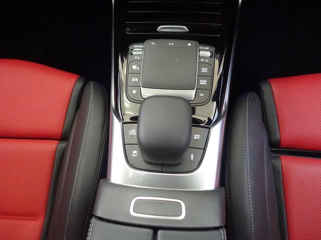 Aクラス A45 S 4MATIC+ AMGパフォーマンスパッケージ AMGアドバンスドパッケージ Bluetooth接続 ETC LEDヘッドライト TV アイドリングストップ クルーズコントロール コネクテッド機能 サイドカメラ(17枚目)