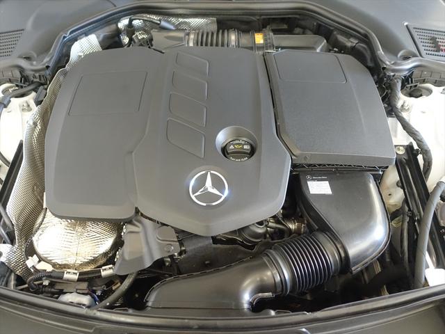 Cクラス C220 d アバンギャルド AMGラインパッケージ ベーシックパッケージ Bluetooth接続 ETC LEDヘッドライト TV アイドリングストップ クルーズコントロール コネクテッド機能 サイドカメラ(9枚目)