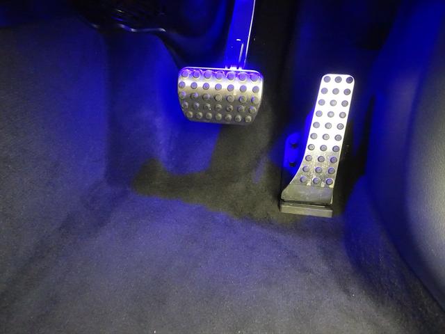 Cクラス C220 d アバンギャルド AMGラインパッケージ レザーエクスクルーシブパッケージ ベーシックパッケージ Bluetooth接続 ETC LEDヘッドライト TV アイドリングストップ クルーズコントロール コネクテッド機能(27枚目)