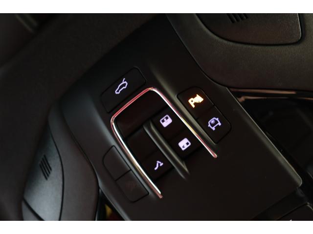 ギブリ ＧＴハイブリッド　ワンオーナー　ツーリングＰ　フル・プレミアムレザー（ロッソ）前後シートヒーター　ヘッドレスト・トライデントステッチ　サラウンドビューカメラ　ガラスＳＲ・レッド・キャリパー　２０ＡＷ（テゼオ）（41枚目）