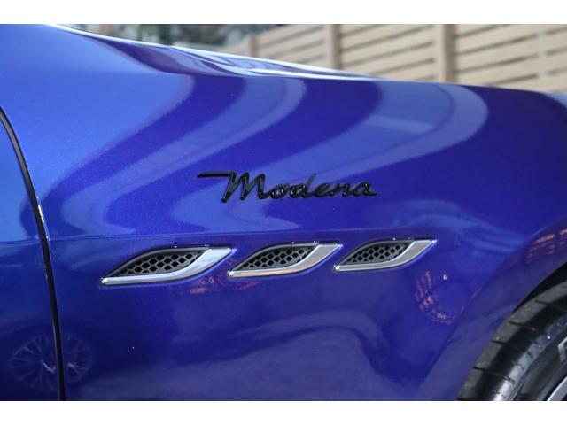 ギブリ モデナ ワンオーナー ツーリングP フル・プレミアムレザー(ネロ) B&Wサウンド 前後シートヒーター Fシートベンチレーション ハイグロスカーボントリム ガラスSR レッドキャリパー・21AW(ティターノ)(9枚目)