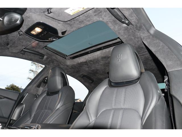 ギブリ モデナ ワンオーナー ツーリングP フル・プレミアムレザー(ネロ) B&Wサウンド 前後シートヒーター Fシートベンチレーション ハイグロスカーボントリム ガラスSR レッドキャリパー・21AW(ティターノ)(21枚目)