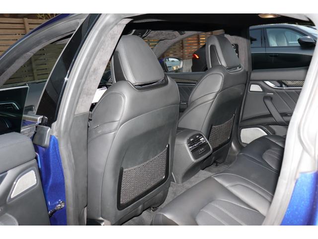 ギブリ モデナ ワンオーナー ツーリングP フル・プレミアムレザー(ネロ) B&Wサウンド 前後シートヒーター Fシートベンチレーション ハイグロスカーボントリム ガラスSR レッドキャリパー・21AW(ティターノ)(26枚目)