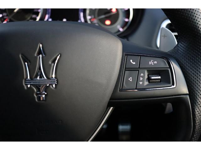 ギブリ モデナ ワンオーナー ツーリングP フル・プレミアムレザー(ネロ) B&Wサウンド 前後シートヒーター Fシートベンチレーション ハイグロスカーボントリム ガラスSR レッドキャリパー・21AW(ティターノ)(39枚目)