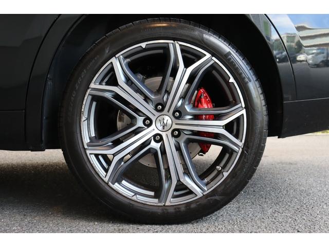 レヴァンテ GTハイブリッド ワンオーナー フル・プレミアムレザー(ロッソ) ヘッドレスト・トライデントステッチ イージーエントリーシステム ハーマンK ソフトクローズドア パノラマSR レッド・キャリパー 21AW(ヘリオス)(14枚目)