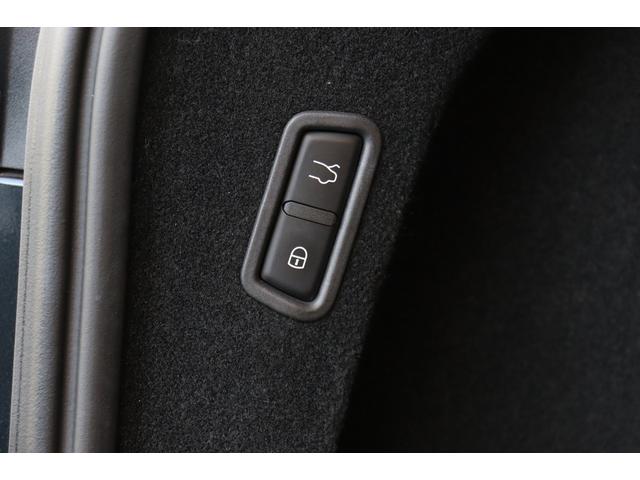 レヴァンテ GTハイブリッド ワンオーナー フル・プレミアムレザー(ロッソ) ヘッドレスト・トライデントステッチ イージーエントリーシステム ハーマンK ソフトクローズドア パノラマSR レッド・キャリパー 21AW(ヘリオス)(44枚目)