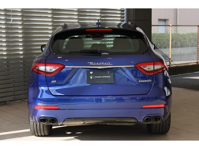 レヴァンテ ベースグレード ディーゼル プレミアム ネリッシモ ドライバーアシスタンスPKG タンレザー ピアノブラックトリム トラフィックサインレゴニクションソフトクローズドア LEDヘッドライト 19AW(ゼフィーロ)(7枚目)