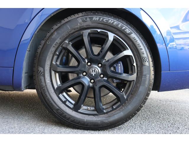 レヴァンテ ベースグレード ディーゼル プレミアム ネリッシモ ドライバーアシスタンスPKG タンレザー ピアノブラックトリム トラフィックサインレゴニクションソフトクローズドア LEDヘッドライト 19AW(ゼフィーロ)(14枚目)