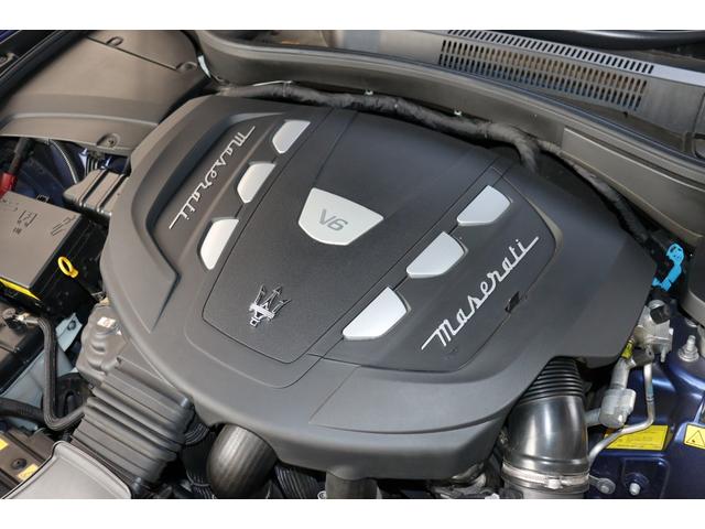 レヴァンテ ベースグレード ディーゼル プレミアム ネリッシモ ドライバーアシスタンスPKG タンレザー ピアノブラックトリム トラフィックサインレゴニクションソフトクローズドア LEDヘッドライト 19AW(ゼフィーロ)(16枚目)