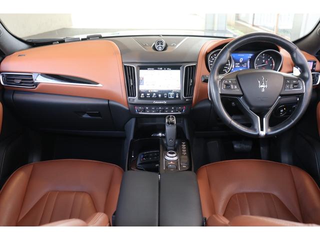 レヴァンテ ベースグレード ディーゼル プレミアム ネリッシモ ドライバーアシスタンスPKG タンレザー ピアノブラックトリム トラフィックサインレゴニクションソフトクローズドア LEDヘッドライト 19AW(ゼフィーロ)(17枚目)