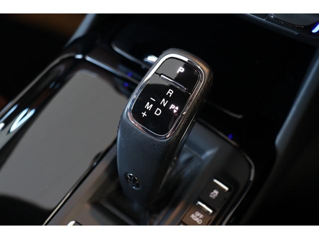 レヴァンテ ベースグレード ディーゼル プレミアム ネリッシモ ドライバーアシスタンスPKG タンレザー ピアノブラックトリム トラフィックサインレゴニクションソフトクローズドア LEDヘッドライト 19AW(ゼフィーロ)(30枚目)