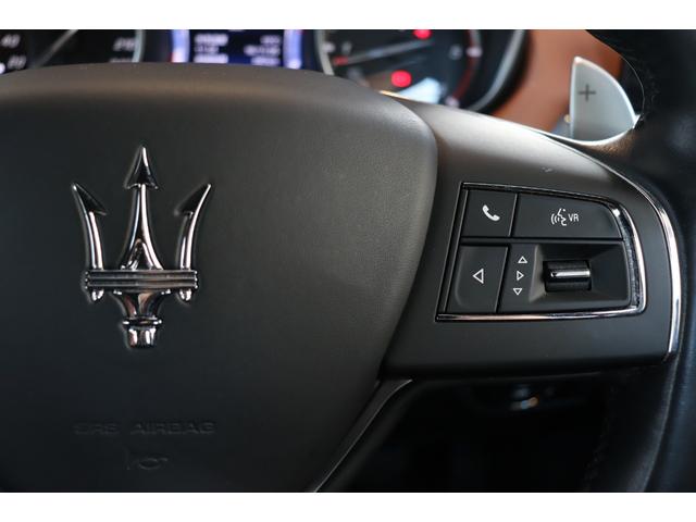 レヴァンテ ベースグレード ディーゼル プレミアム ネリッシモ ドライバーアシスタンスPKG タンレザー ピアノブラックトリム トラフィックサインレゴニクションソフトクローズドア LEDヘッドライト 19AW(ゼフィーロ)(39枚目)