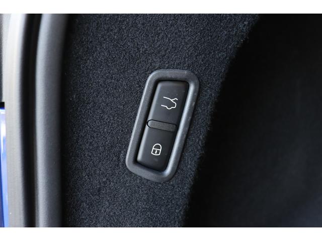 レヴァンテ ベースグレード ディーゼル プレミアム ネリッシモ ドライバーアシスタンスPKG タンレザー ピアノブラックトリム トラフィックサインレゴニクションソフトクローズドア LEDヘッドライト 19AW(ゼフィーロ)(43枚目)