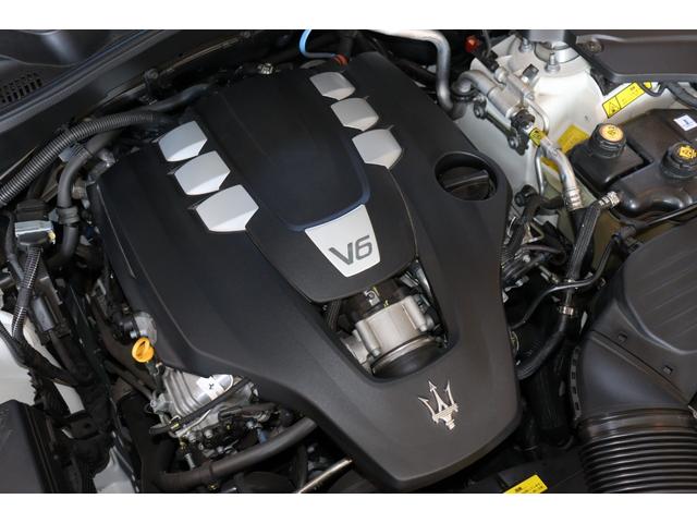 レヴァンテ モデナ ワンオーナー フル・プレミアムレザー(ロッソ) 前後シートヒーター ヘッドレスト・トライデントステッチ ハーマンK ソフトクローズドア パノラマSR レッド・キャリパー 21AW(ヘリオス)(16枚目)