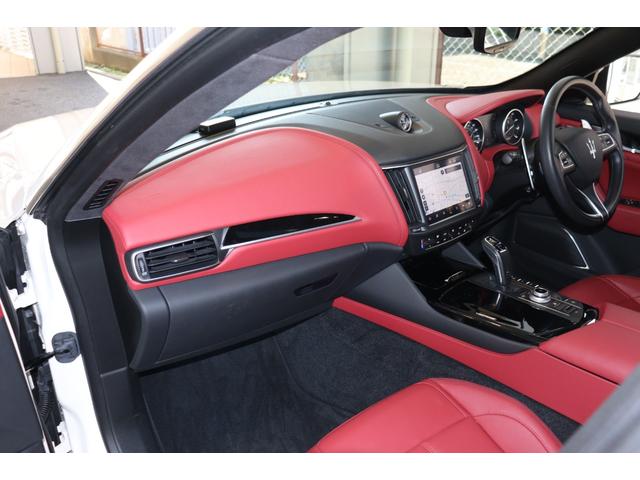 レヴァンテ モデナ ワンオーナー フル・プレミアムレザー(ロッソ) 前後シートヒーター ヘッドレスト・トライデントステッチ ハーマンK ソフトクローズドア パノラマSR レッド・キャリパー 21AW(ヘリオス)(20枚目)