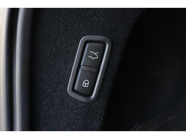 レヴァンテ モデナ ワンオーナー フル・プレミアムレザー(ロッソ) 前後シートヒーター ヘッドレスト・トライデントステッチ ハーマンK ソフトクローズドア パノラマSR レッド・キャリパー 21AW(ヘリオス)(46枚目)