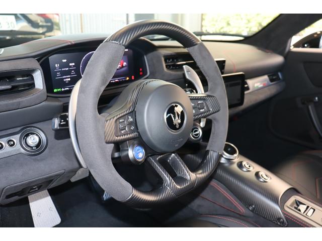 ＭＣ２０ ベースグレード　ワンオーナーフル・ナチュラルレザーインテリア（シェブロンデザイン）　ヘッドレスト・トライデントステッチ　　サスペンションリフターマットブラック・キャリパー　カーボンセラミックＢ　２０ＡＷ（Ｃｏｒｓａ）（40枚目）