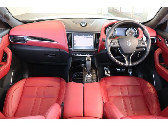 レヴァンテ モデナ　ワンオーナー・フル・プレミアムレザー（ロッソ）・ヘッドレスト・トライデントステッチ　イージーエントリーシステム・ハーマンＫ・キックセンサー　パノラマＳＲ　レッド・キャリパー　２１ＡＷ（アンテオ）（17枚目）