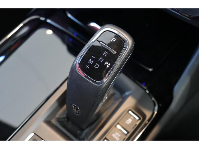 レヴァンテ モデナ　ワンオーナー・フル・プレミアムレザー（ロッソ）・ヘッドレスト・トライデントステッチ　イージーエントリーシステム・ハーマンＫ・キックセンサー　パノラマＳＲ　レッド・キャリパー　２１ＡＷ（アンテオ）（30枚目）