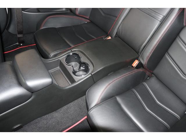 グラントゥーリズモ スポーツ MCオートシフト 右ハンドル ネロレザー(ロッソステッチ) ヘッドレスト・トライデントステッチ 20AW(ASTRO ANTRACITE) ナビ フルセグ バックカメラ(29枚目)