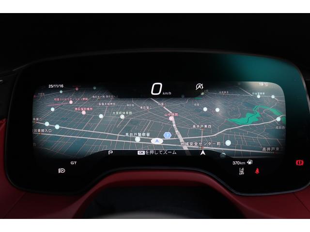 グレカーレ ＧＴ　インテルニ・ロッシ　クライメート　スポーツデザインパッケージ　ラディカウッドトリム　アンビエントライト　３ゾーンＡ／Ｃ　パノラマガラスサンルーフ　　レッド・キャリパー　２１ＡＷ（クリオ）（48枚目）