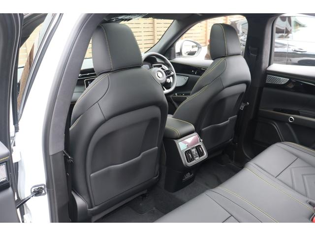 グレカーレ モデナ　ドライバーアシスタンスＰＫＧ　Ｌ１．２　クライメートＰＫＧプラススポーツプレミアムレザー　ブラックピアノトリム　プレミアムサウンドシステム　パノラマＳＲ　イエローキャリパー　２０ＡＷ（エーテレ）（26枚目）