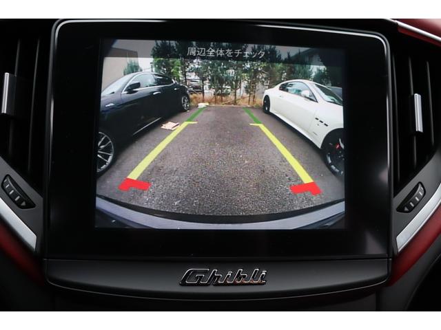 ギブリ ベースグレード　フルナチュラルレザー（ロッソ）　ヘッドレスト・トライデントステッチ　ラディカウッドトリム　ガラスサンルーフ　ＬＥＤヘッドライト　レッド・キャリパー　２０ＡＷ（ウラーノ）（34枚目）